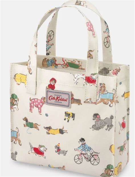 cath kidston clearance store.